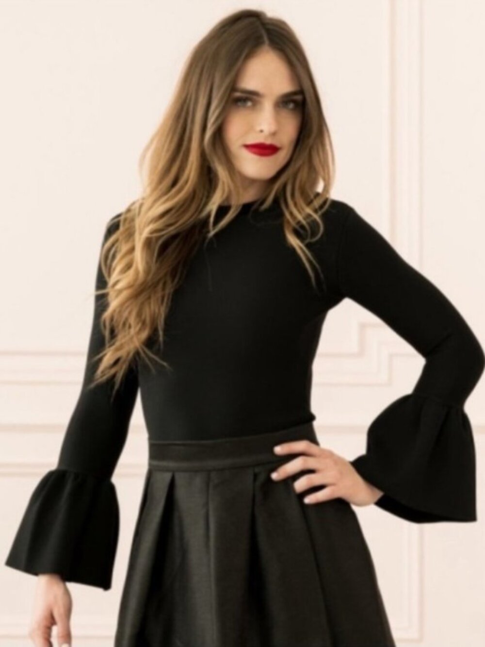 Rachel Parcell Exaggerated Bell Sleeve Black Sweater Sz M